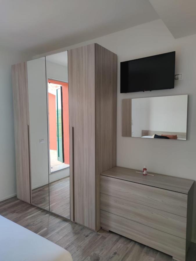 Ca Rossa Hotel Bondeno Bagian luar foto